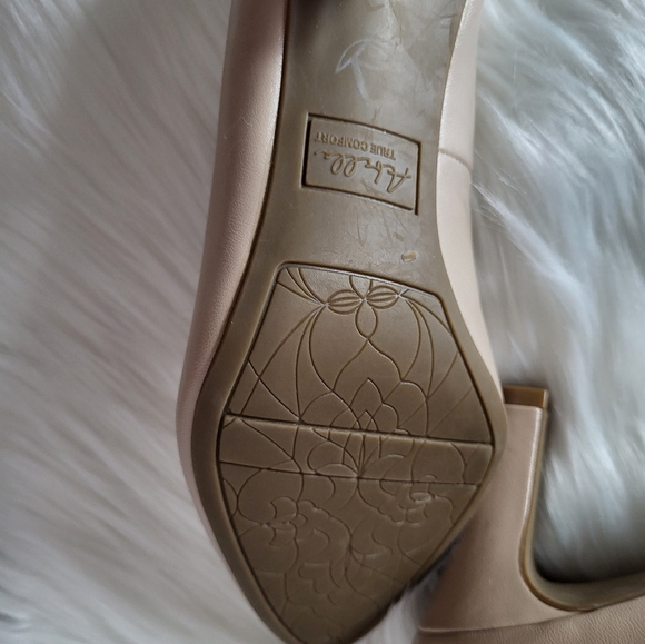 Abella Shoes size 8.5 NEW NO TAGS - Picture 3 of 3